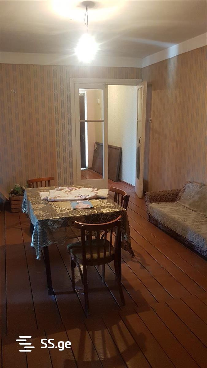3 Room Flat For Sale, 1 of 4