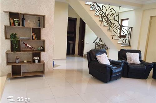 https://static.ss.ge/0_53819344-47d1-4883-9f45-734c4327754d_Thumb.jpg