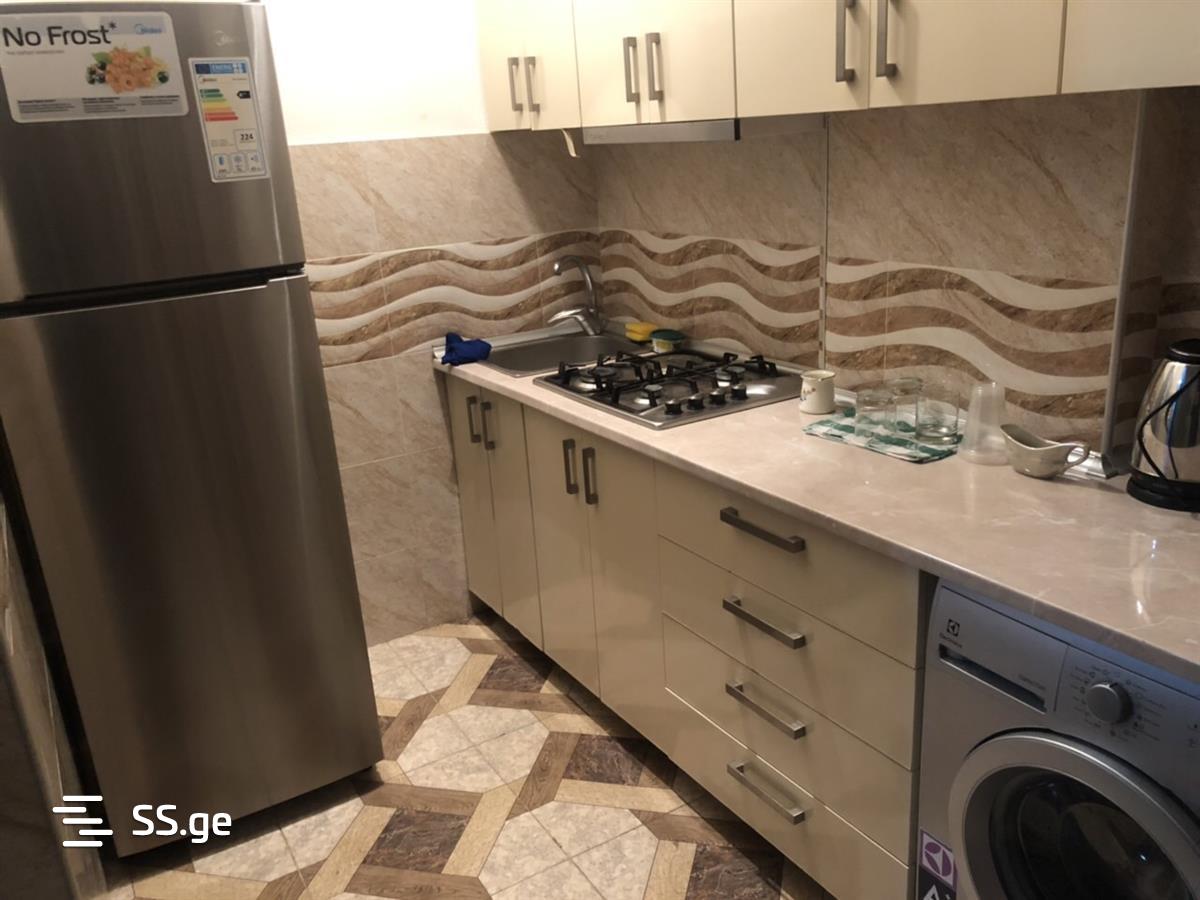 3 Room Flat Daily Rent. Varketili view 10