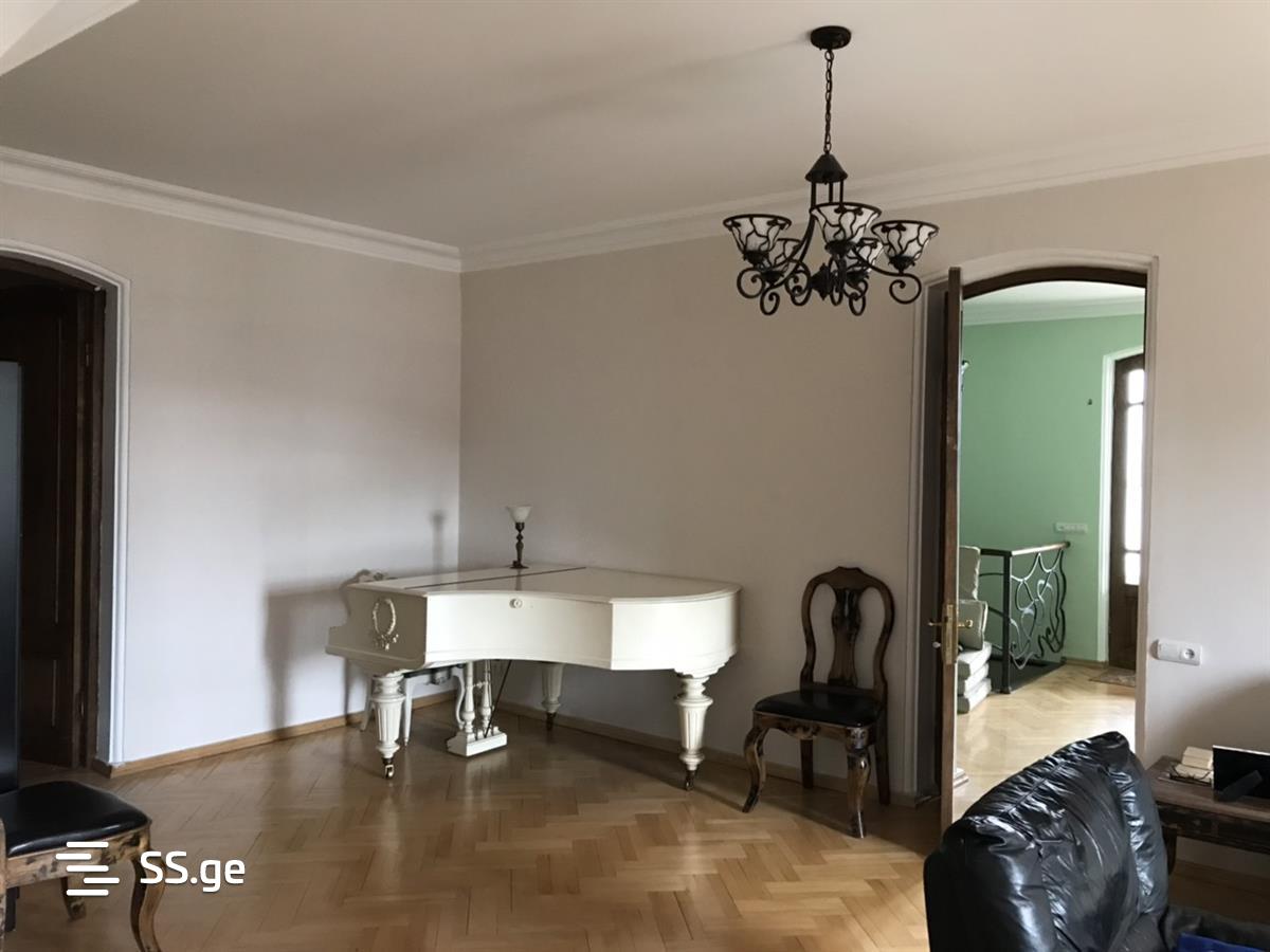 8 Room Summer Cottage For Sale. view 9