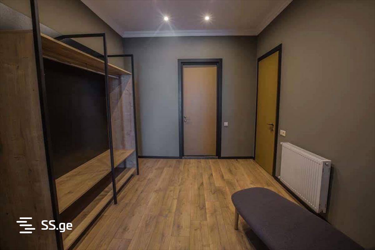 5 Room Flat For Rent. Vake view 8