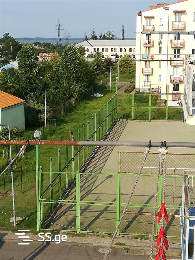 1 Room Flat Daily Rent. Poti view 10
