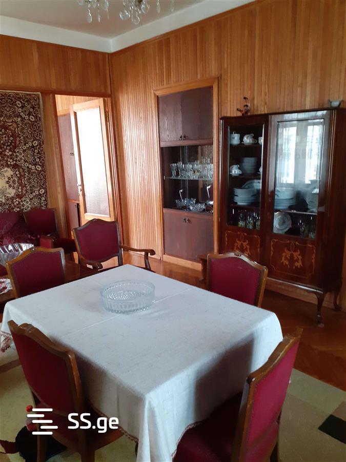 3 Room Flat For Sale view 2