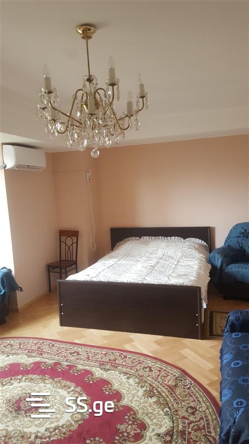 2 Room Flat Daily Rent. Digomi view 3