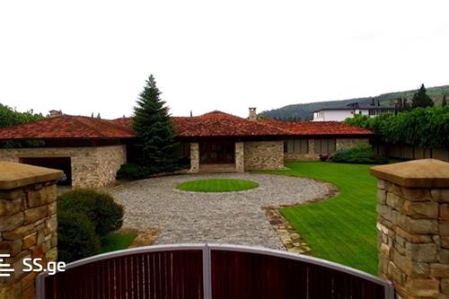 https://static.ss.ge/19_343a2d36-3f6f-46ed-b070-856269e5ae53_Thumb.jpg
