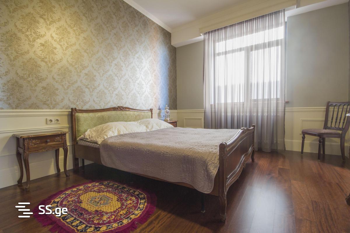 4 Room Flat For Rent. Lisi Lake view 10