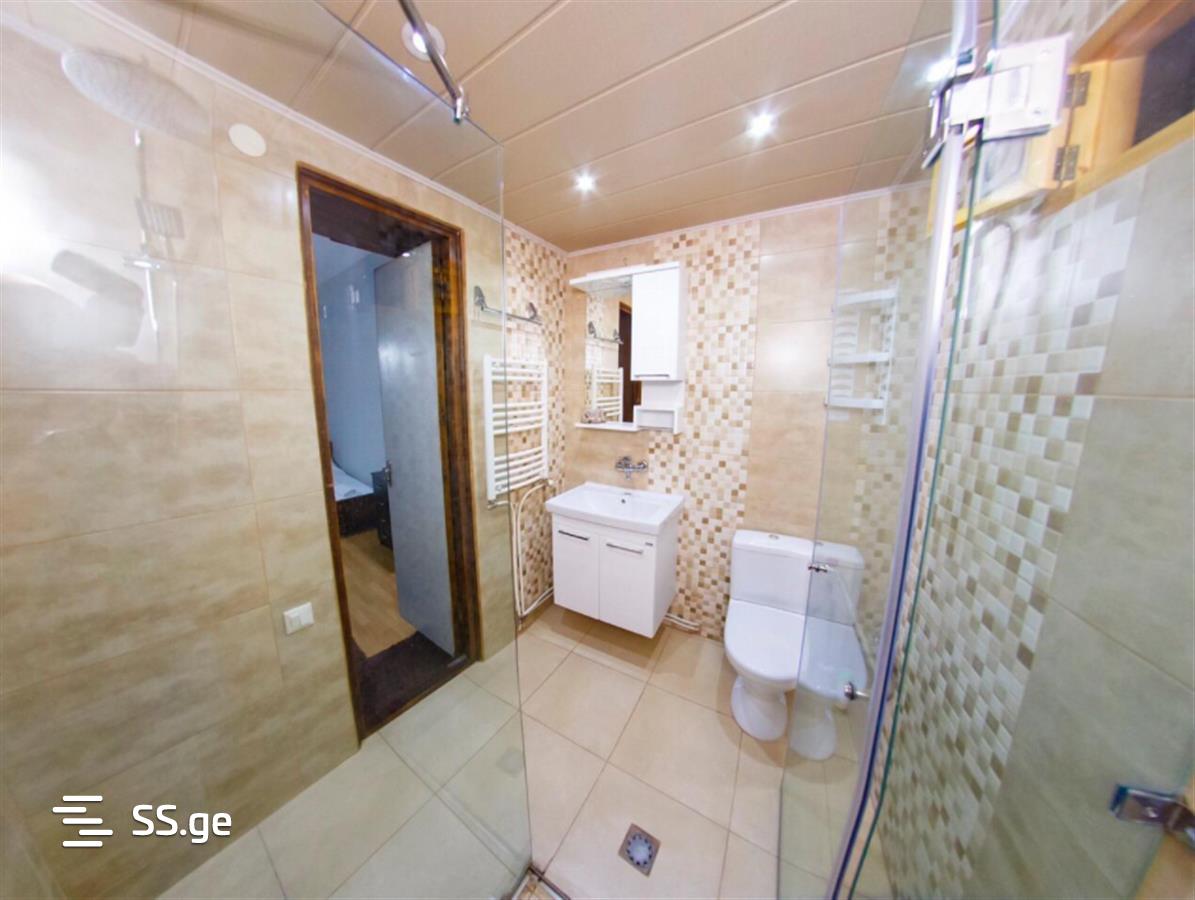 8 Room Hotel For Sale view 11