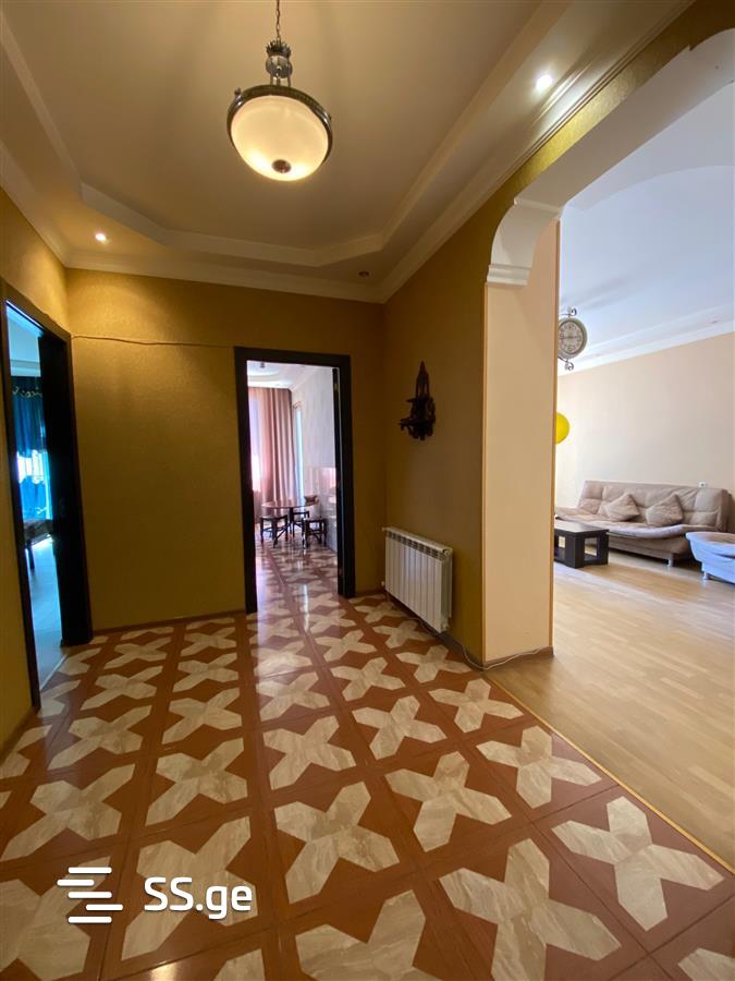 2 Room Flat Daily Rent. Isani view 4