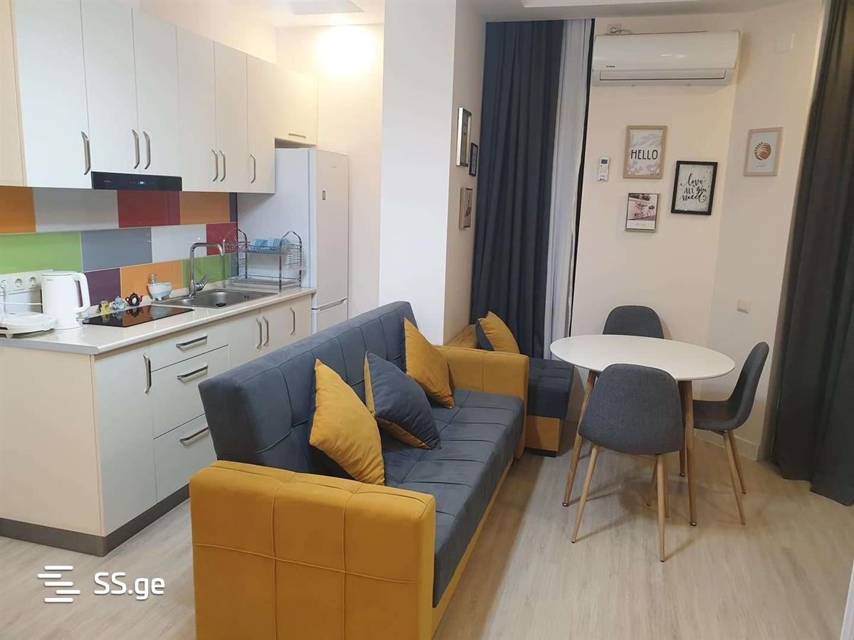 3 Room Flat Daily Rent. Gonio view 7