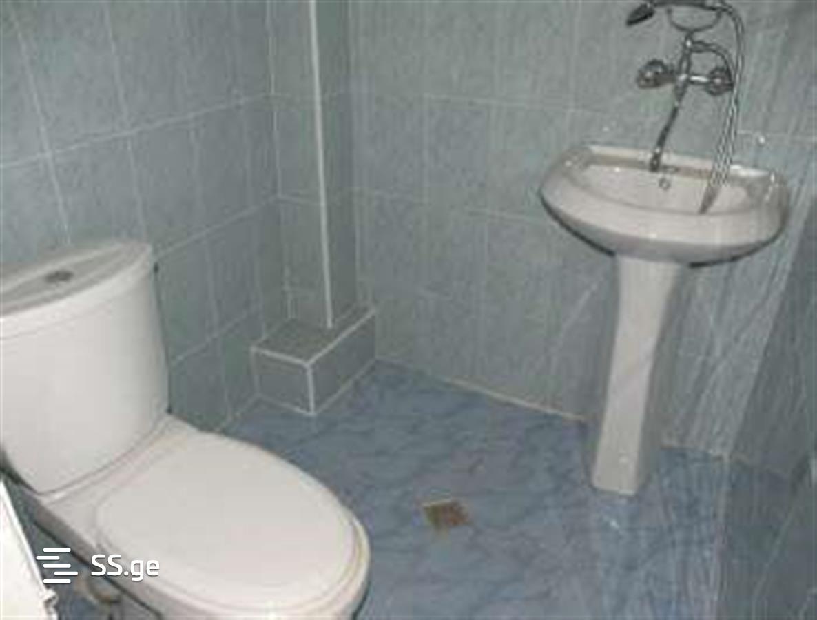 20 Room Hotel For Sale view 4