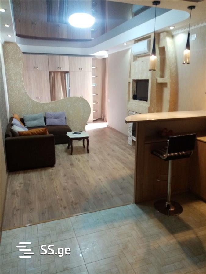 2 Room Flat Daily Rent. Kutaisi view 3