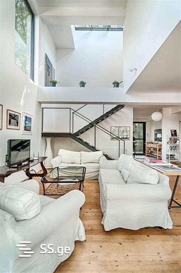 Private House For Rent. Vake view 1