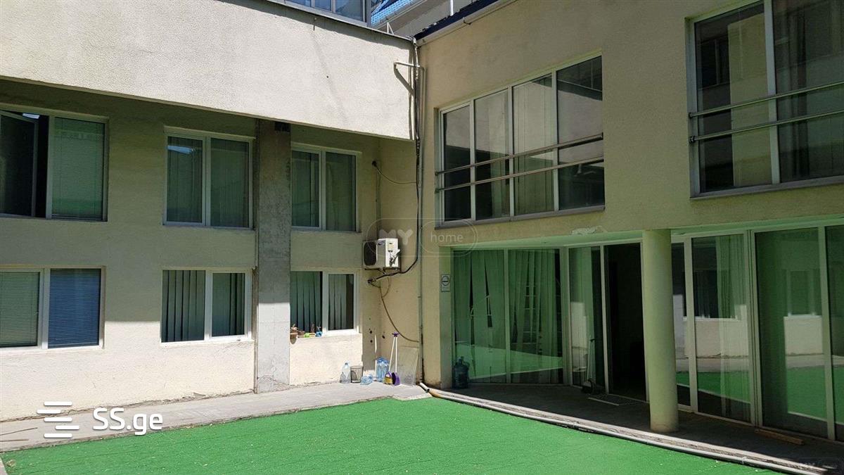Office For Rent. Vera view 1