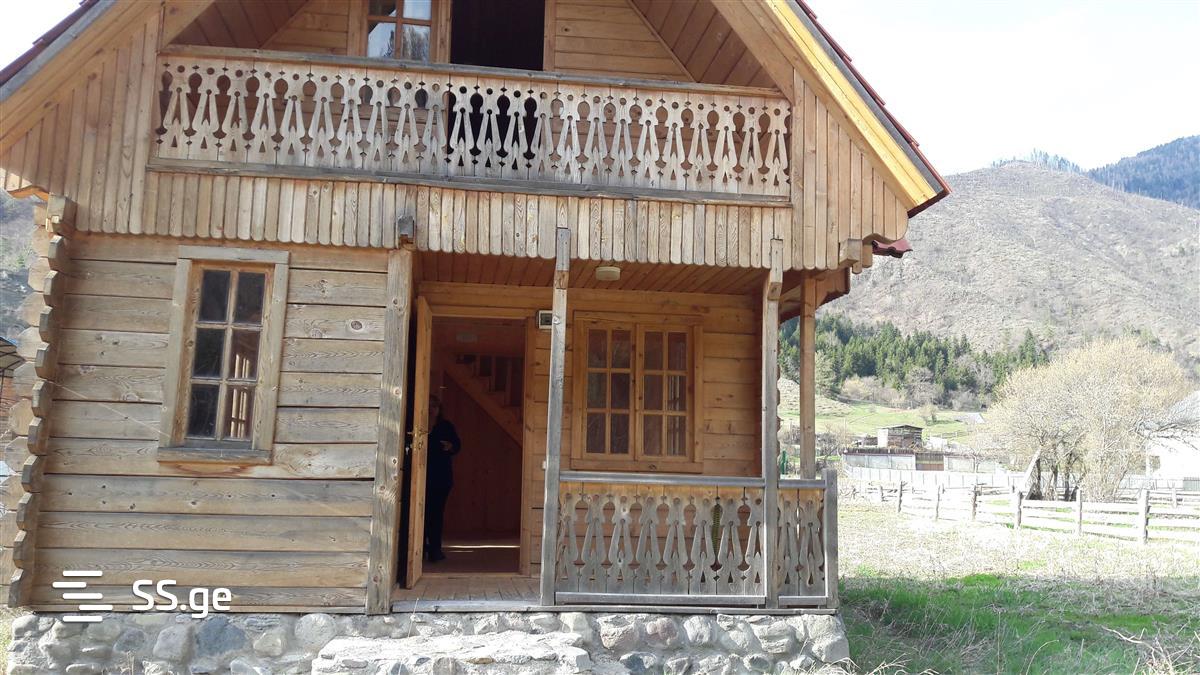 3 Room Summer Cottage For Sale view 2