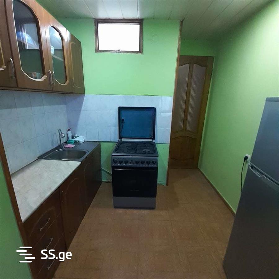 2 Room Flat Daily Rent. Poti view 5