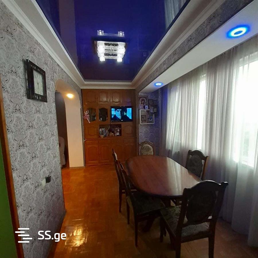 2 Room Flat Daily Rent. Poti view 1