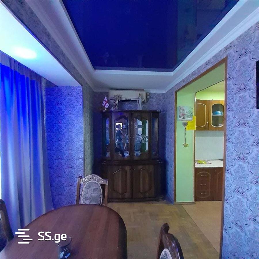 2 Room Flat Daily Rent. Poti view 6
