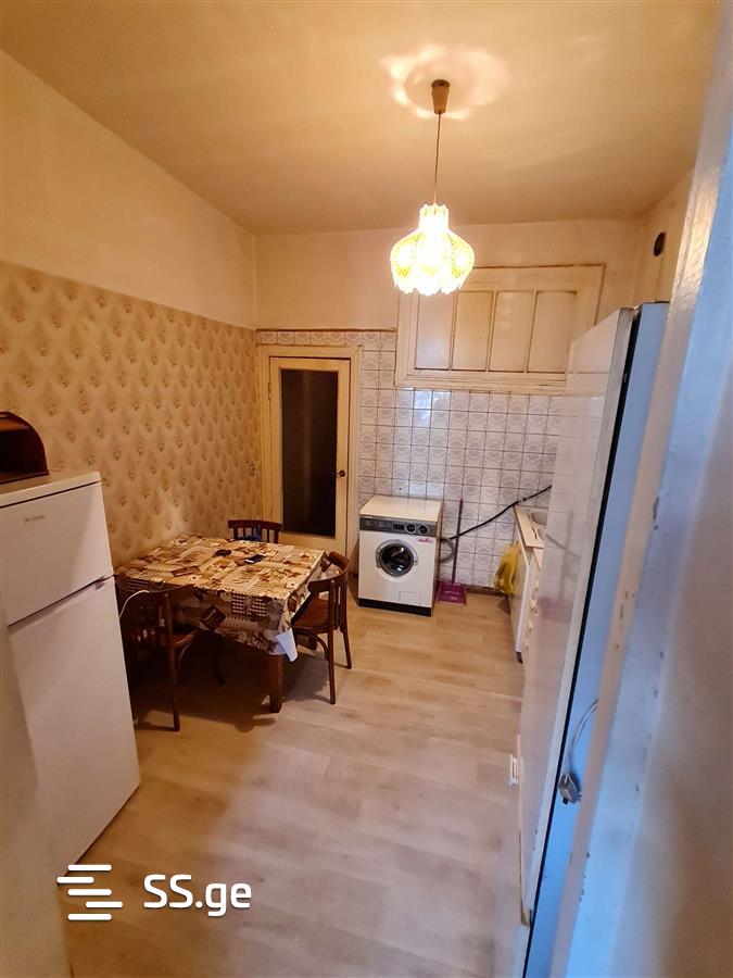 4 Room Flat For Rent. Chiatura view 9