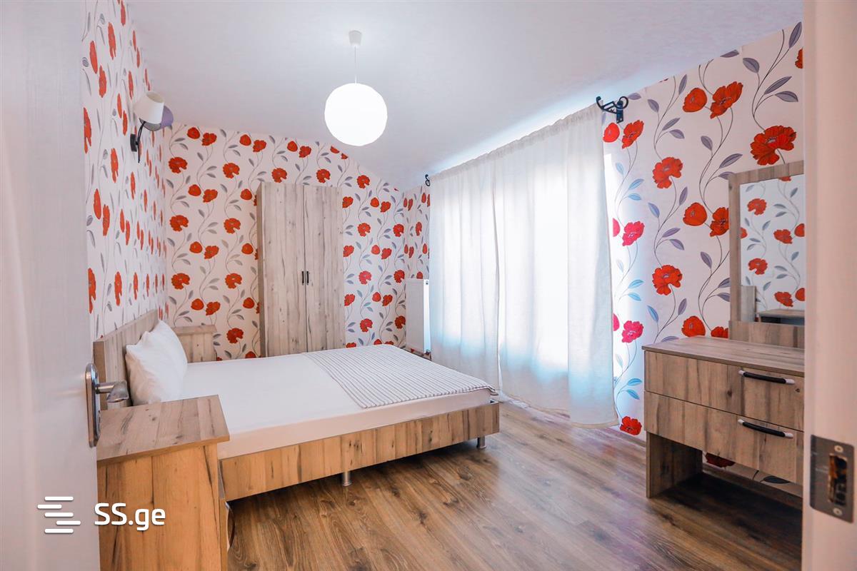 7 Room Summer Cottage Daily Rent. Bazaleti view 11
