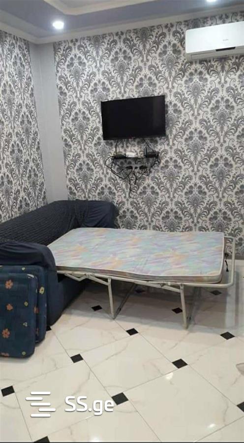 2 Room Flat Daily Rent. Poti view 11