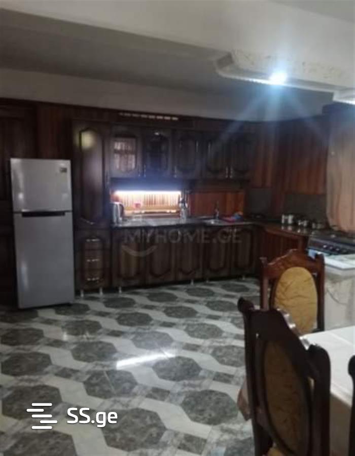 3 Room Private House Daily Rent. Zugdidi view 5