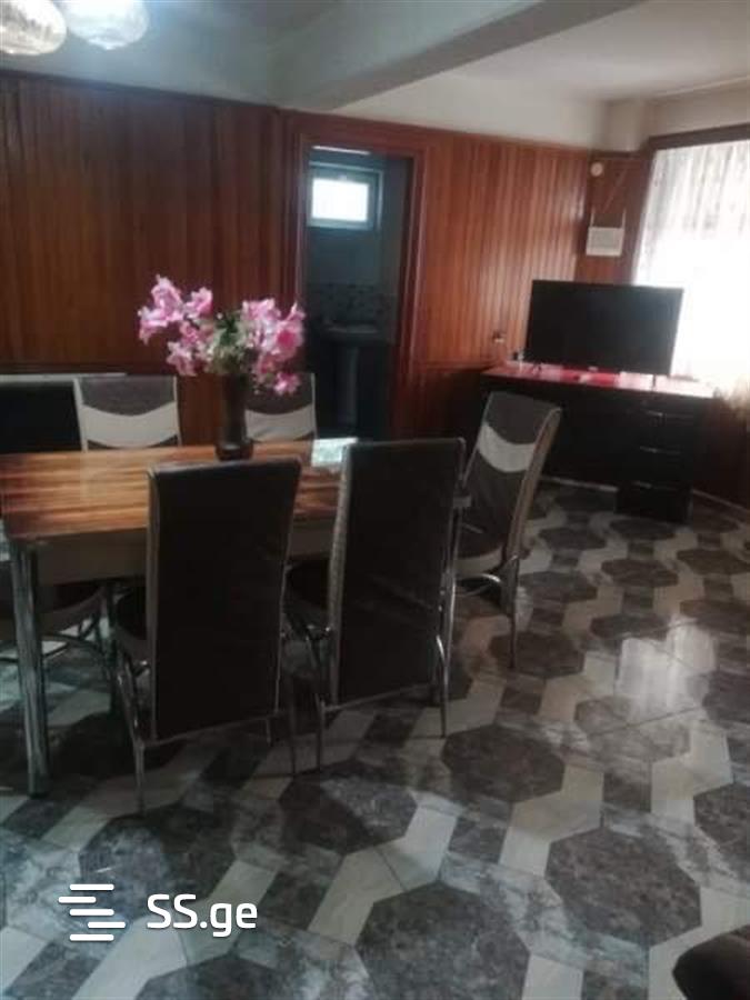 3 Room Private House Daily Rent. Zugdidi view 6