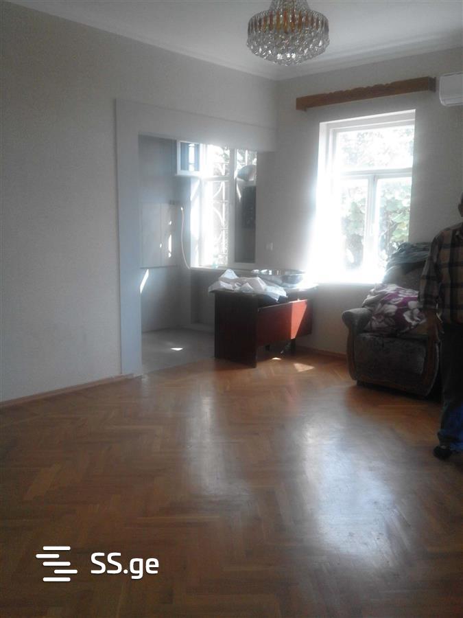 5 Room Flat For Sale view 3