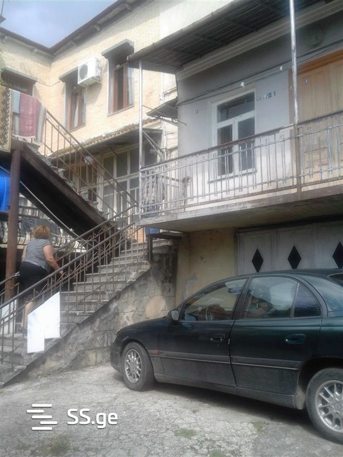 5 Room Flat For Sale view 2