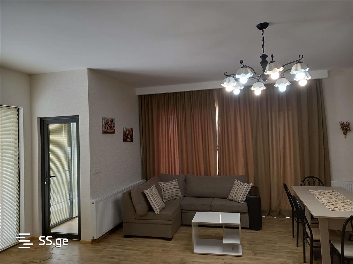 5 Room Private House Daily Rent. view 8
