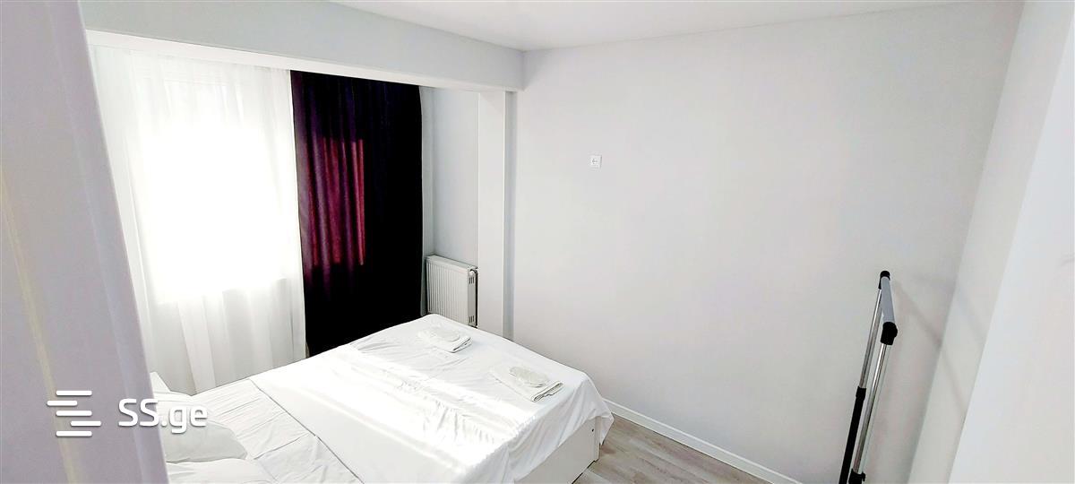 2 Room Flat Daily Rent. Kutaisi view 3
