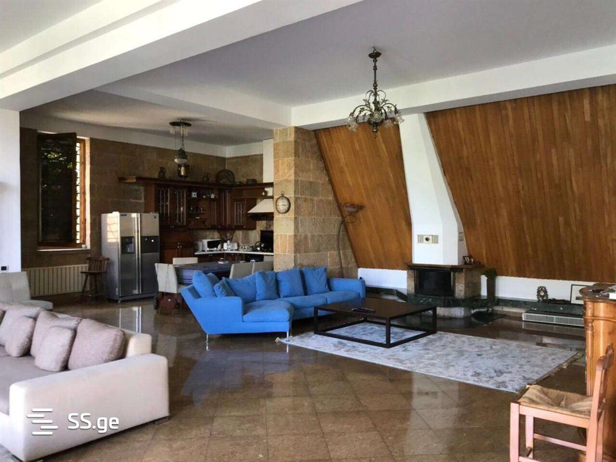 8 Room Private House For Rent. Vake view 4
