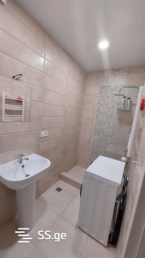 3 Room Flat Daily Rent. Gldani view 6