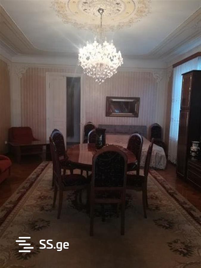 7 Room Private House Daily Rent. Zugdidi view 4