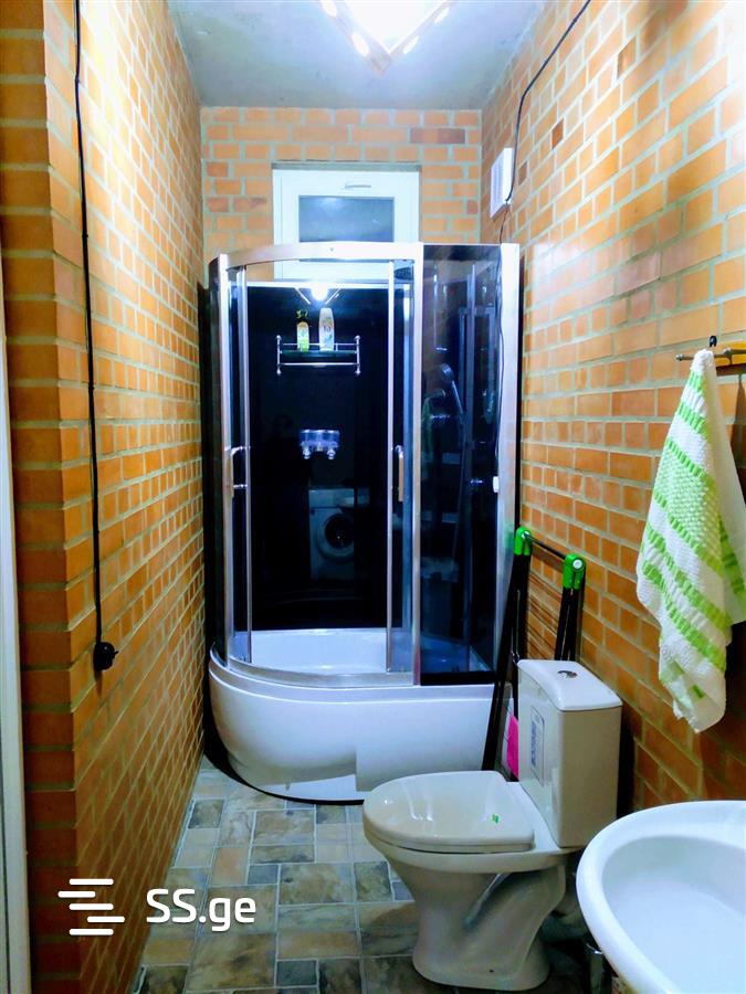 3 Room Private House For Rent. Martkofi view 5