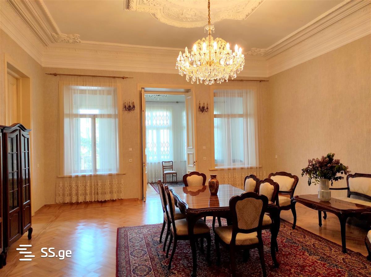 6 Room Private House For Sale view 7