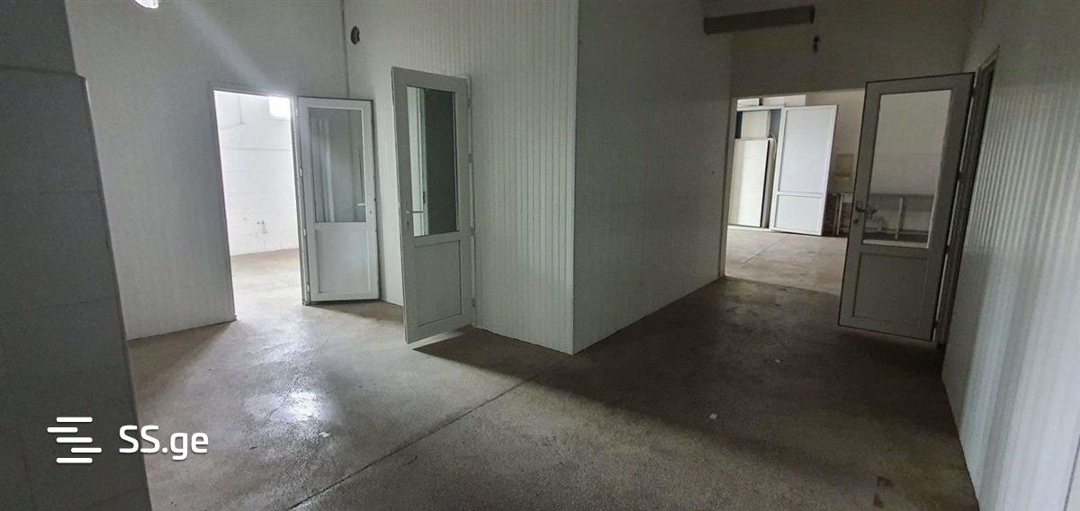 Store/Industrial Property For Rent. Didube view 5