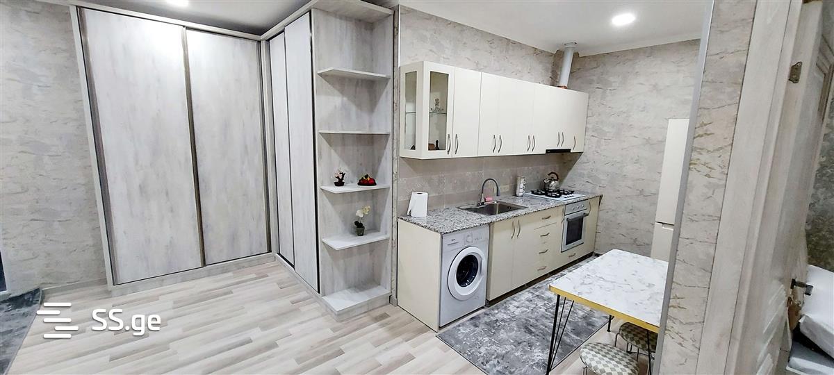 2 Room Flat Daily Rent. Kutaisi view 3