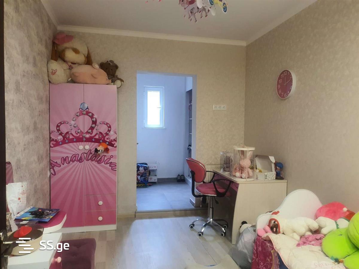 7 Room Summer Cottage For Sale view 7