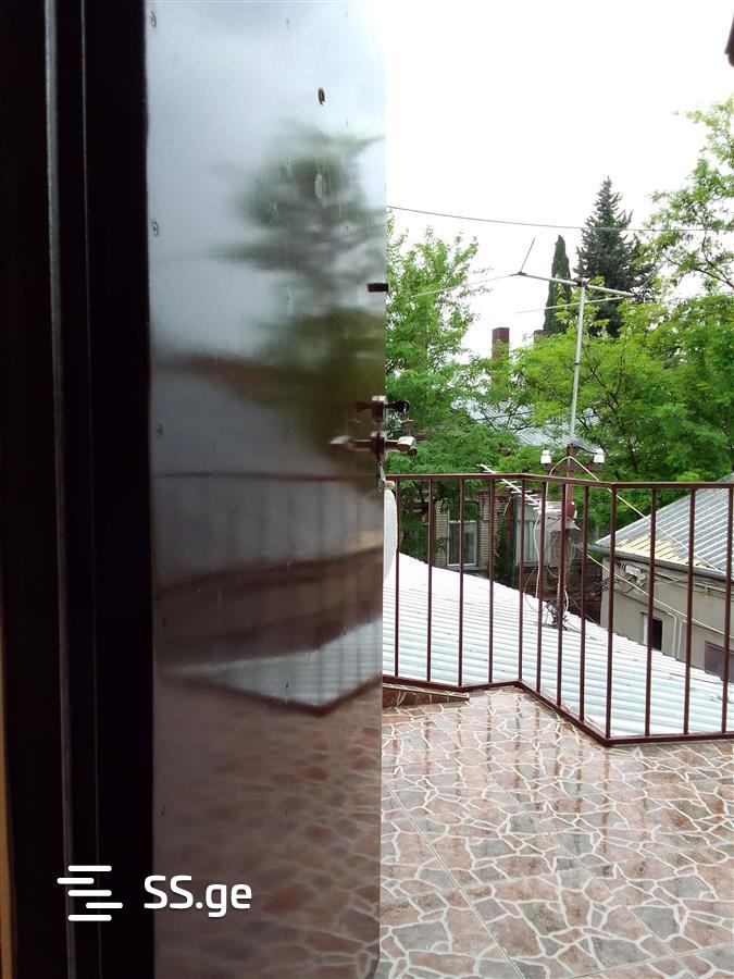 4 Room Private House For Sale view 9