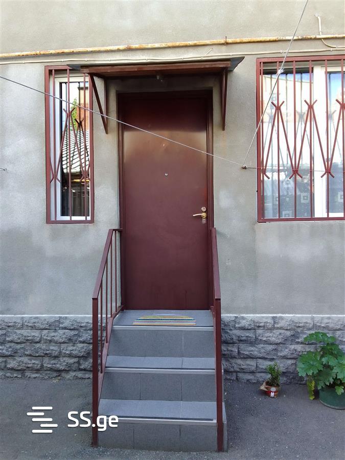 4 Room Private House For Sale view 1