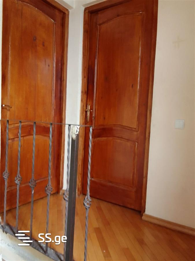 4 Room Private House For Sale view 6