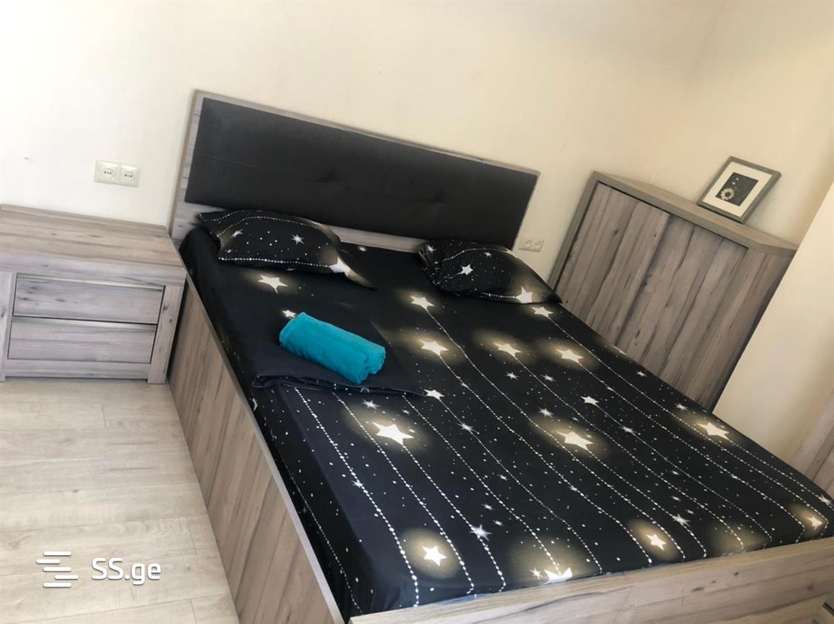 2 Room Flat Daily Rent. Digomi view 1