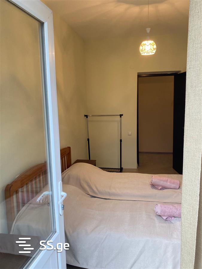 2 Room Flat Daily Rent. Tskaltubo view 8