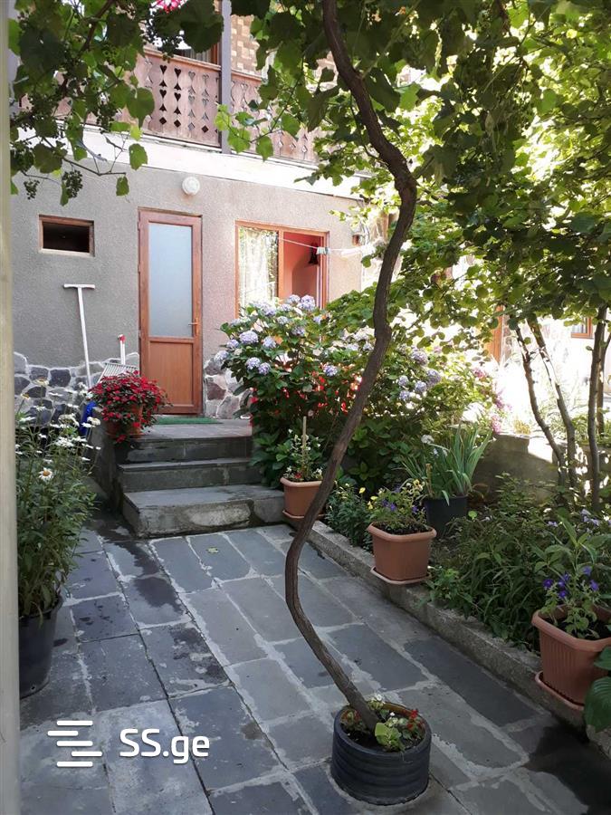 1 Room Private House Daily Rent. Borjomi view 1