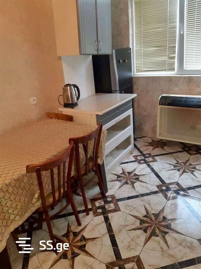 1 Room Flat Daily Rent. Kutaisi view 3