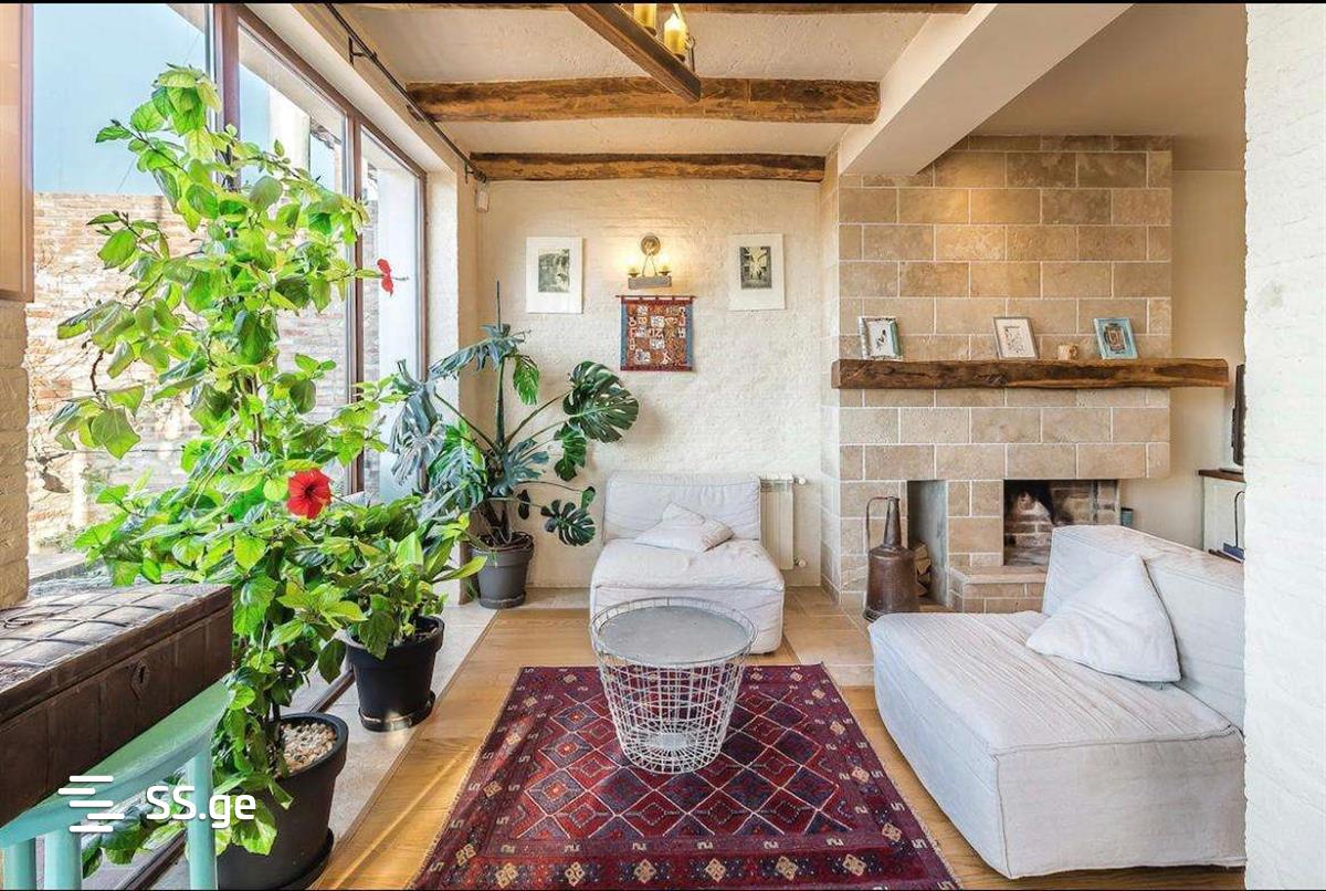 5 Room Private House For Rent. Sololaki view 9