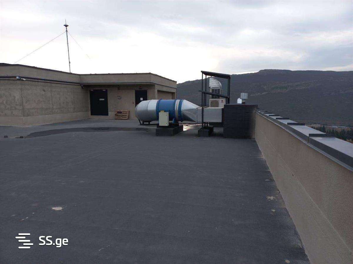 Commercial Real Estate For Rent. Zahesi view 7