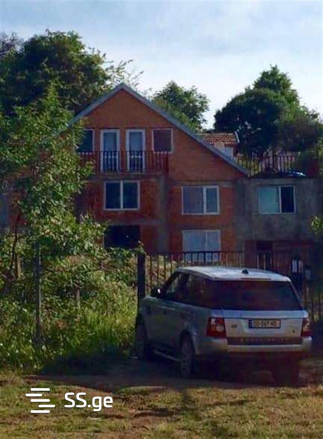 8 Room Summer Cottage For Sale view 2