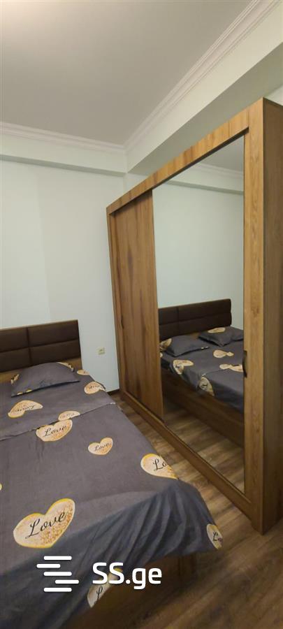 3 Room Flat Daily Rent. Didube view 9