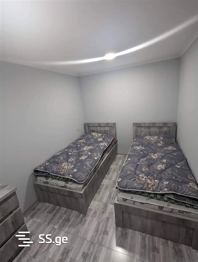 3 Room Private House Daily Rent. Zugdidi view 7